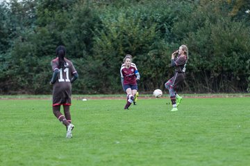 Bild 22 - C-Juniorinnen Halstenbek-Rellingen - St.Pauli : Ergebnis: 0:5